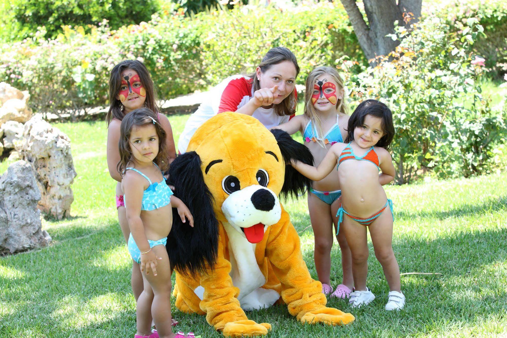 Hsm Canarios Park Calas de Mallorca Extérieur photo
